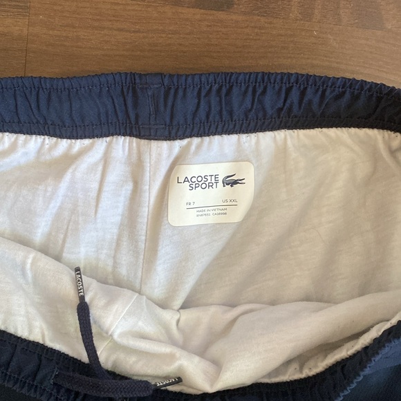 Lacoste pants - Picture 3 of 3